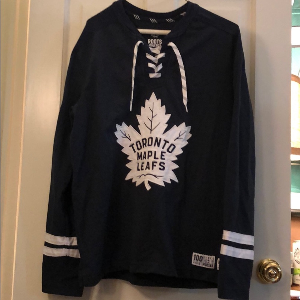 toronto maple leafs sweater